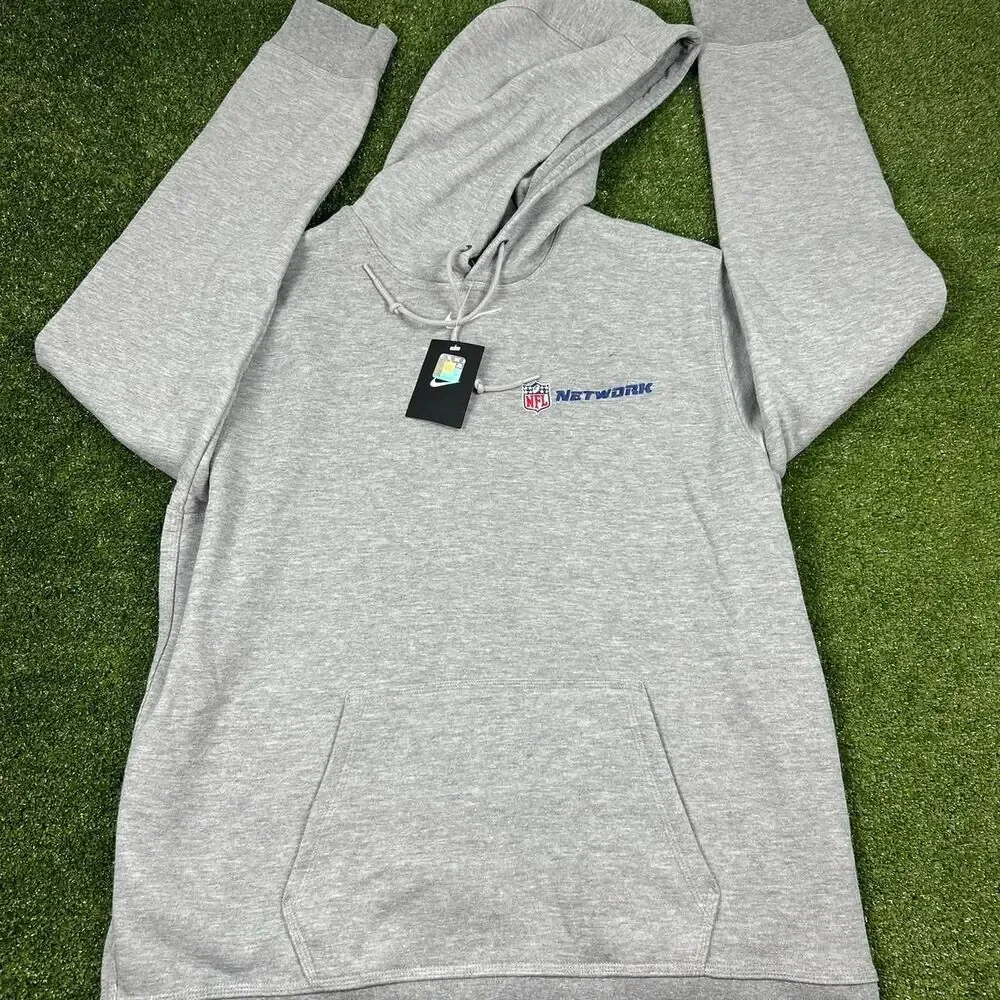 Nike Men's Grey Hoodie